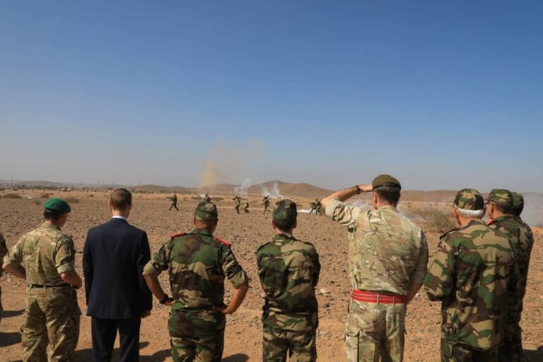 Les manœuvres maroco-britanniques « Desert Mountain 2025 » se terminent près de Marrakech