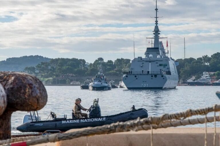 La frégate « Mohammed VI » accoste à Toulon pour participer à l’exercice « Chibec 25 ».